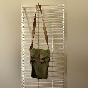 US Military Grade Canvas Bag Vintage Green Vietnam GI Ammo Green Veteran Camping